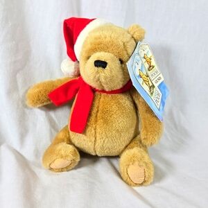 Classic Pooh Gund  Plush #7988 POOH w/ Christmas Hat/Scarf 8"